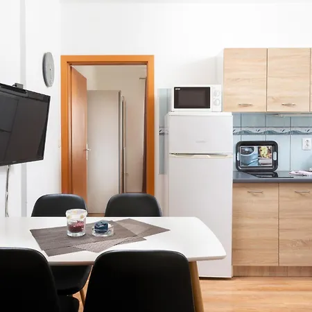 Marco Polo - M4 First Floor - Mpolo Apartment Medulin