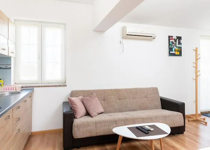 Marco Polo - M4 First Floor - Mpolo Apartman *