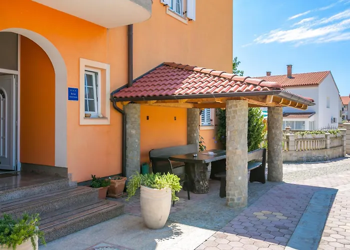 Marco Polo - M4 First Floor - Mpolo